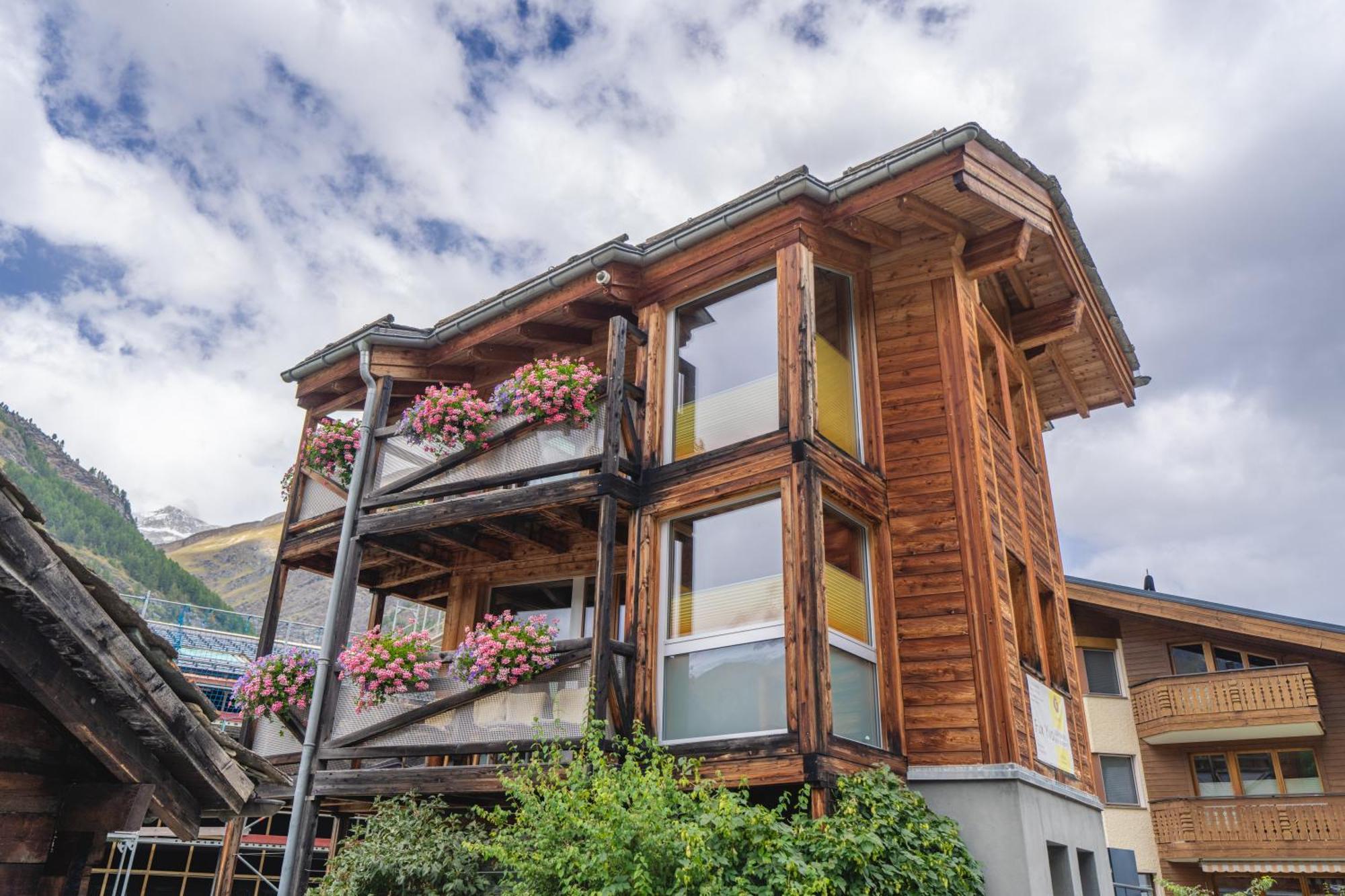 Chalet Schwalbennest Zermatt Esterno foto
